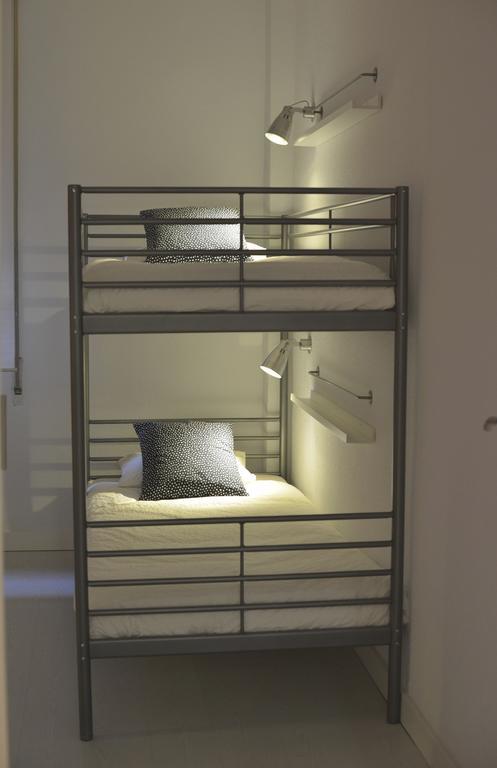 Woohoo Hostal Madrid Phòng bức ảnh